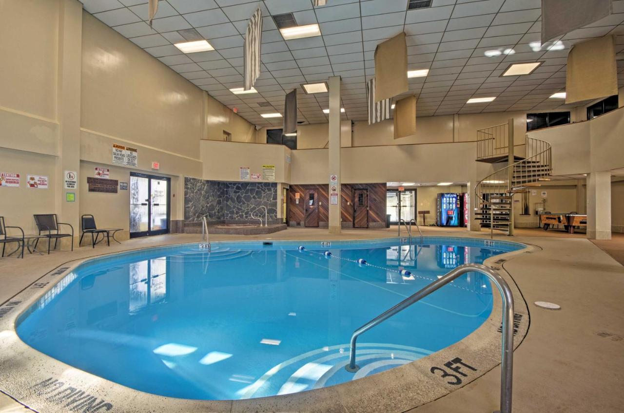 Beech Mountain Resort Condo With Pool Access And Views Εξωτερικό φωτογραφία