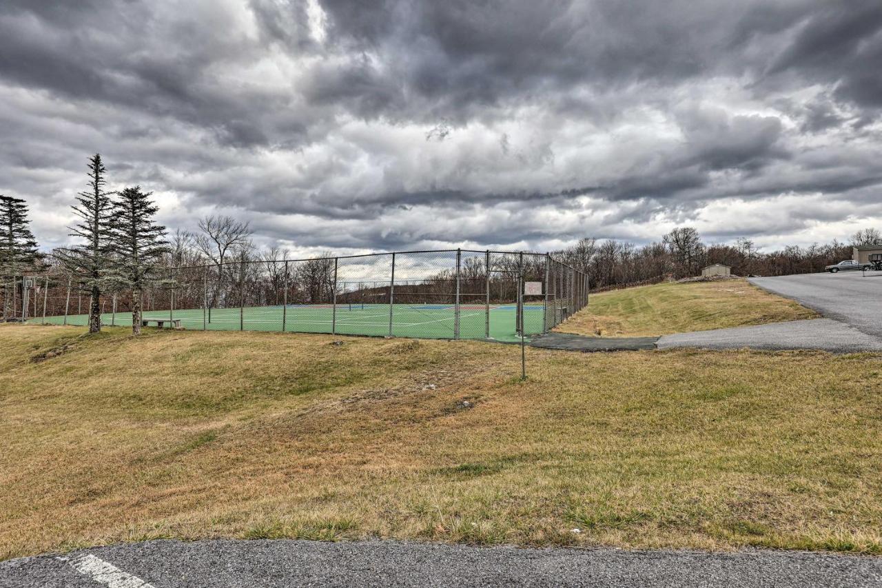 Beech Mountain Resort Condo With Pool Access And Views Εξωτερικό φωτογραφία